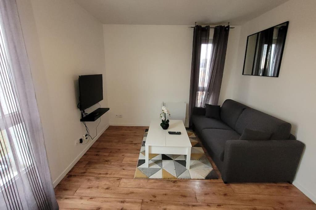 Logement Entier : Appartement Montévrain Exteriér fotografie